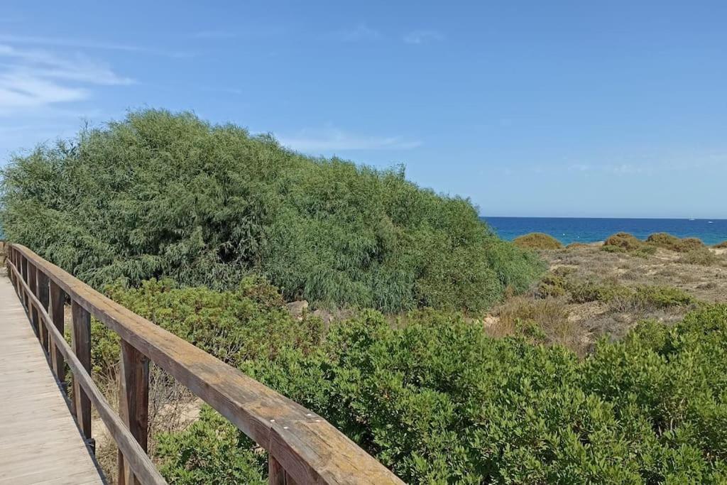 Bungalow En Primera Linea Del Mar Arenales del Sol Ngoại thất bức ảnh