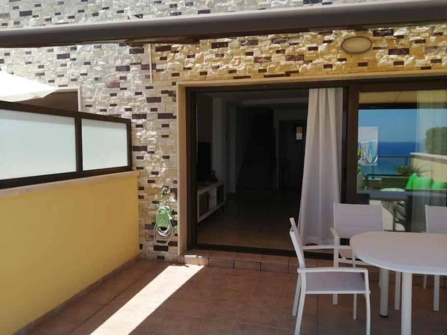 Bungalow En Primera Linea Del Mar Arenales del Sol Ngoại thất bức ảnh