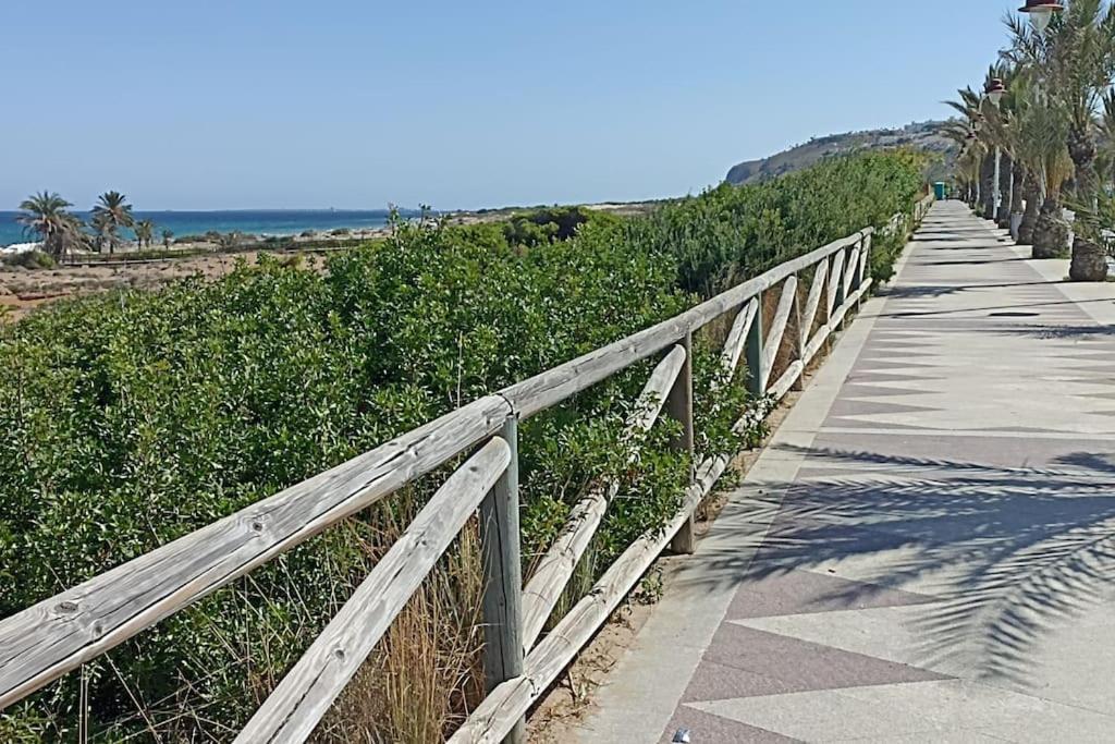 Bungalow En Primera Linea Del Mar Arenales del Sol Ngoại thất bức ảnh
