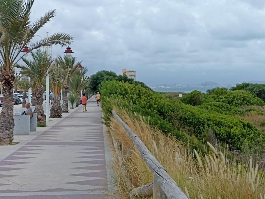Bungalow En Primera Linea Del Mar Arenales del Sol Ngoại thất bức ảnh
